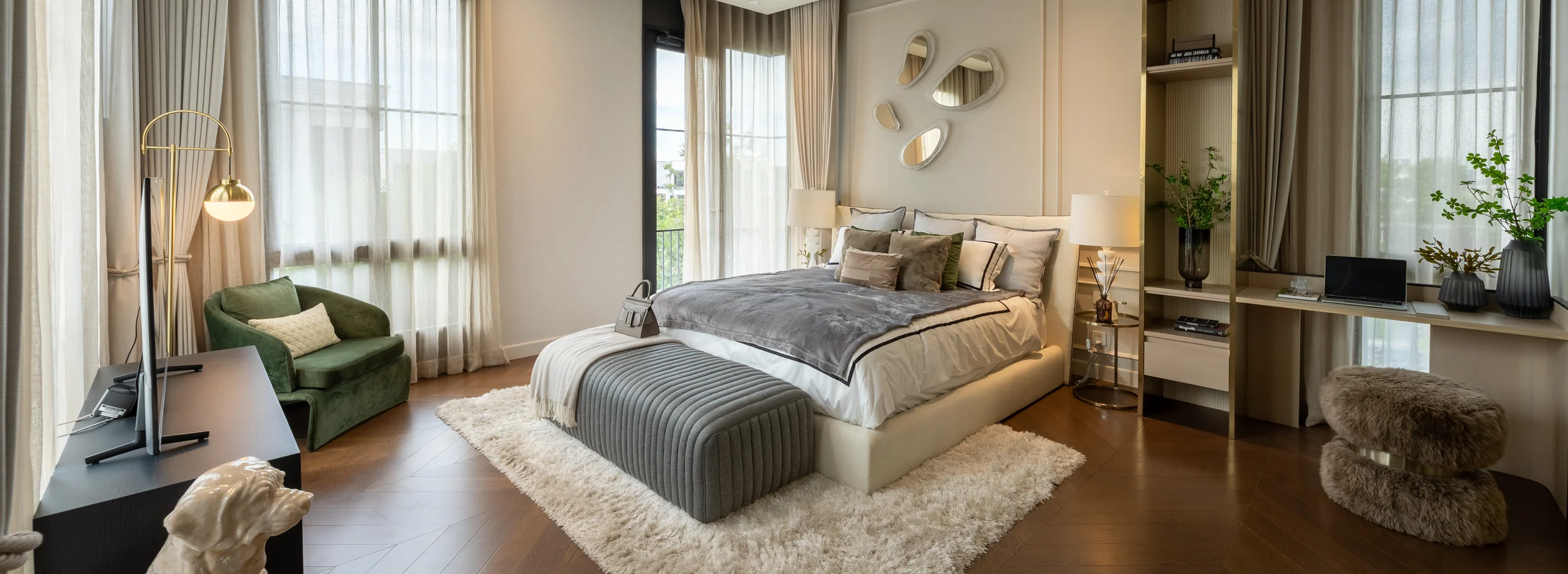https://cdn.thailandpenthouses.com/uploads/images/penthouses/cover/1755201101465-8f0820abbea16eaecfb5ece2a1c151c3.webp