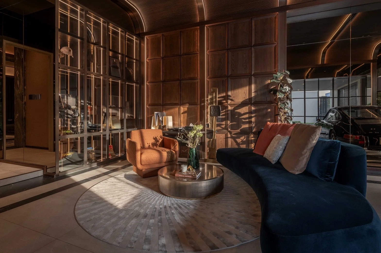 https://cdn.thailandpenthouses.com/uploads/images/penthouses/cover/1755850161863-47fcf289eacda4d84142add42d00a130.webp
