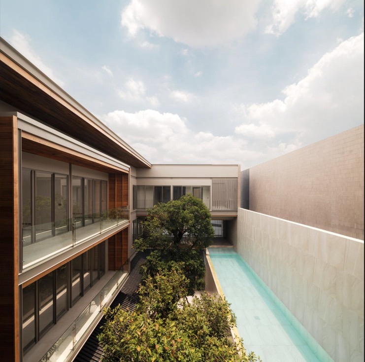 https://cdn.thailandpenthouses.com/uploads/images/penthouses/cover/1758106562552-60fda770b3b52943e0113a8a6ed88353.jpg
