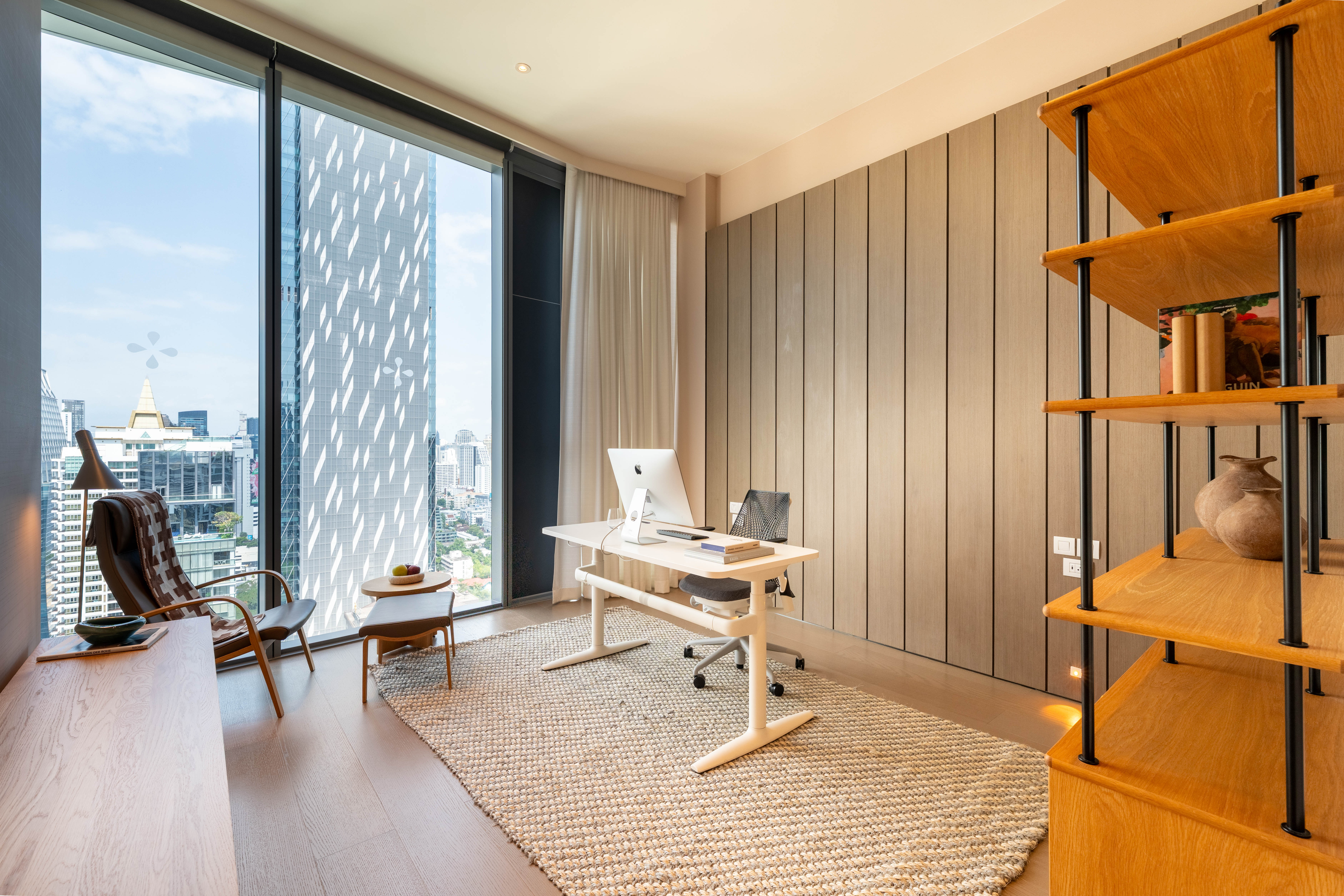 https://cdn.thailandpenthouses.com/uploads/images/penthouses/project-banner/1755792105656-77fd46115fbf7097084dafe62673f9c8.jpg
