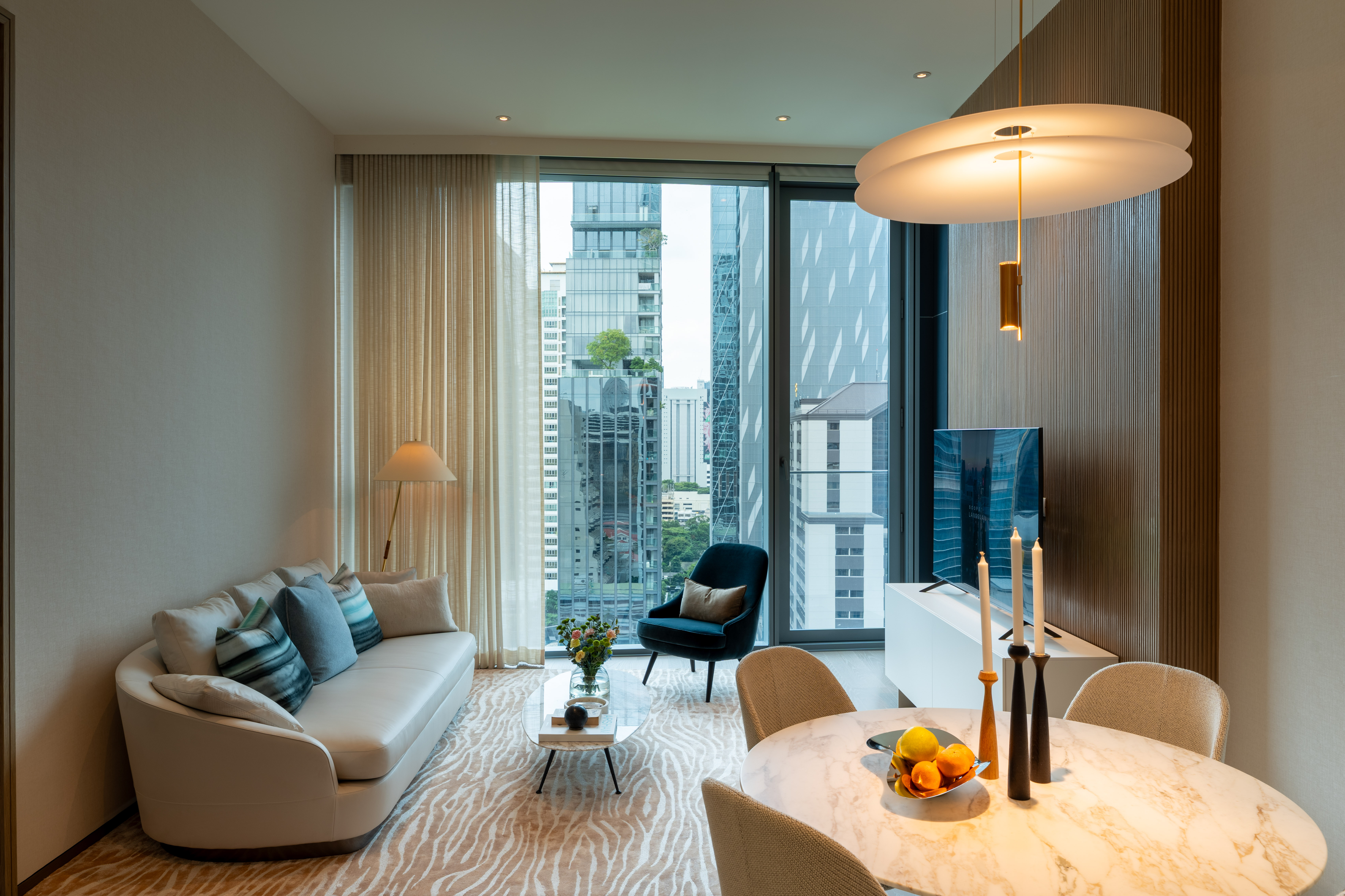 https://cdn.thailandpenthouses.com/uploads/images/penthouses/thumbnail/1755793339865-6af154fe546ae35f97c06e9f6a7e05b5.jpg