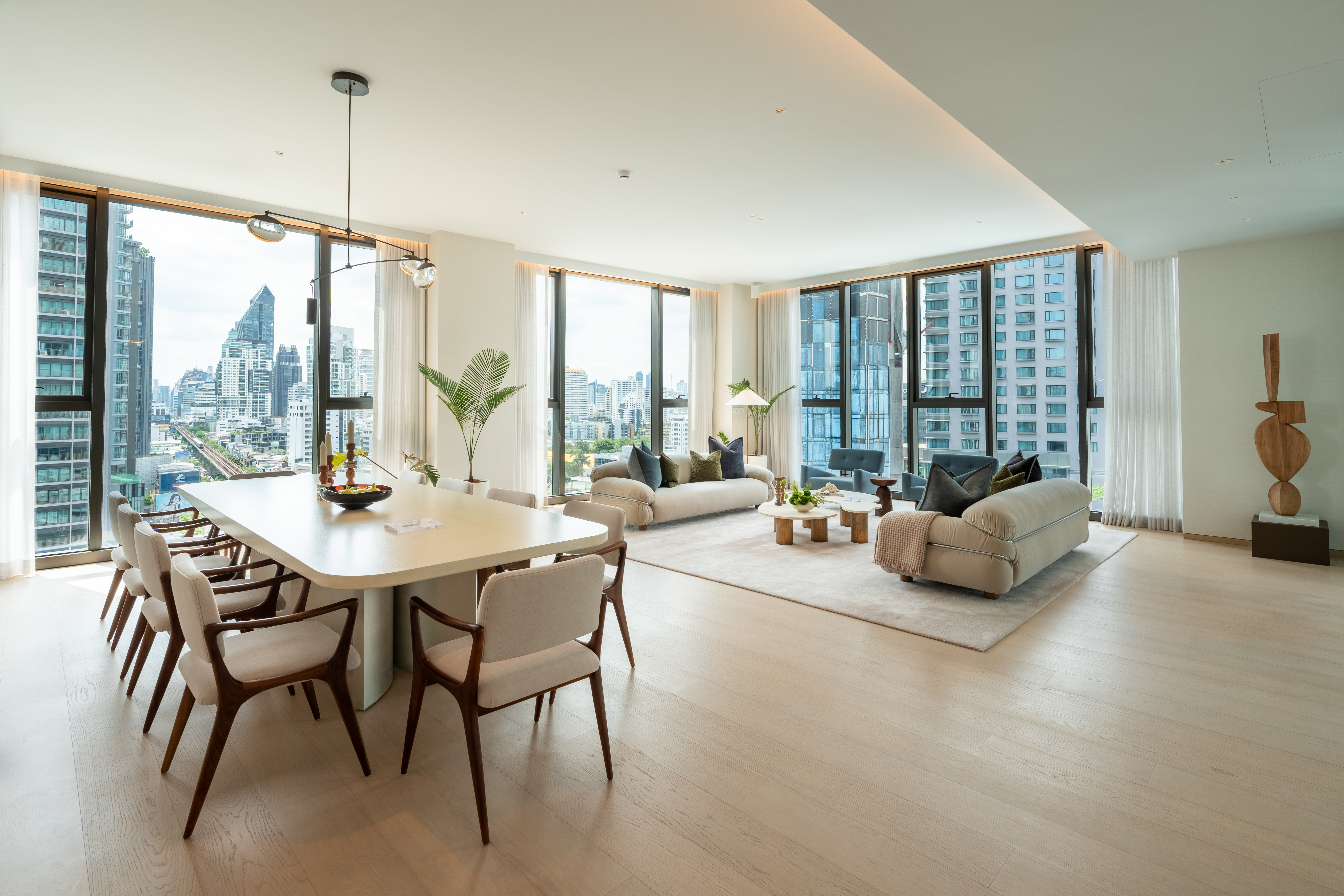 https://cdn.thailandpenthouses.com/uploads/images/penthouses/thumbnail/1755794617856-c5bf22f66bcf7b90f63f055826f17db1.jpg